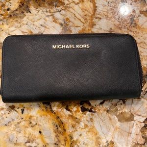 Black Michael Kors wallet